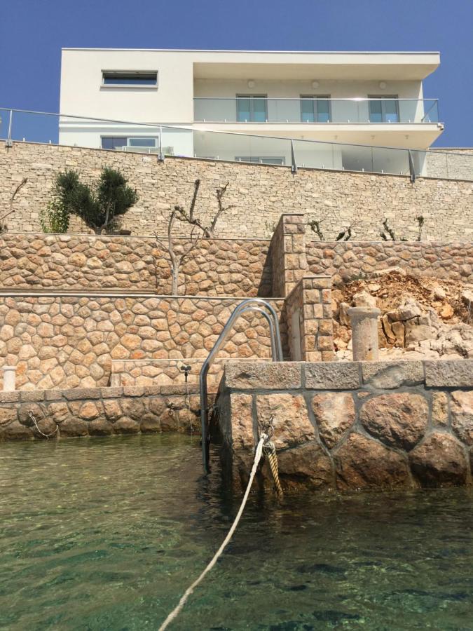 Villa Basthel Direct Aan Zee ,Verwarmd Zwembad En Sauna Barić Draga Exterior foto